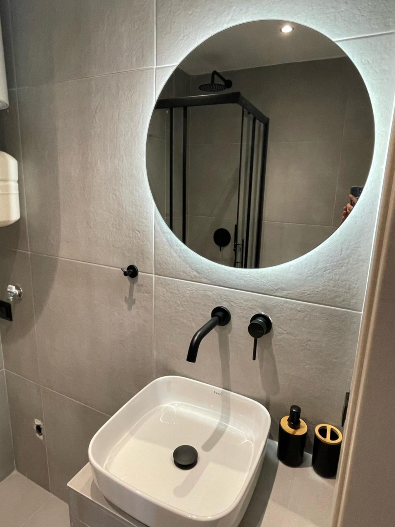 Ladadika Urban Suites 테살로니키 외부 사진